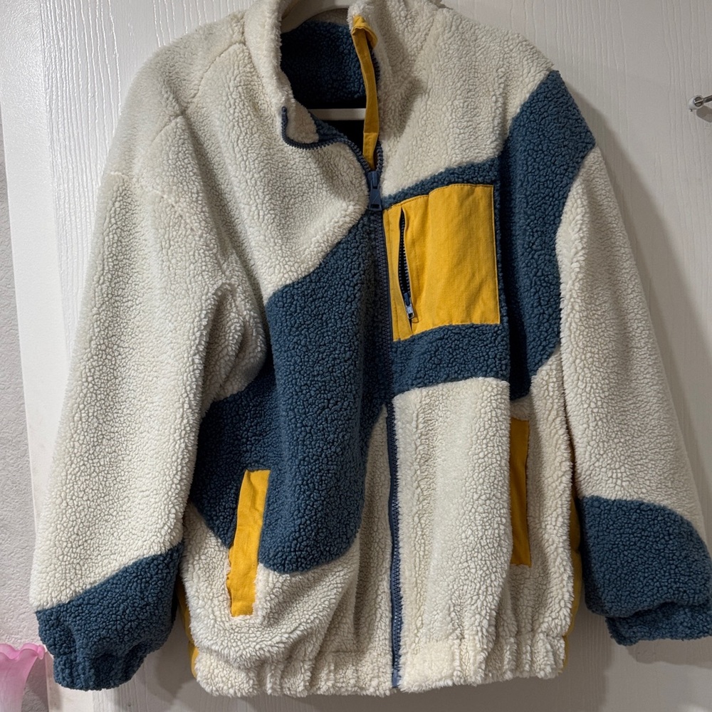 Aelfric Eden color lock Sherpa Jacket